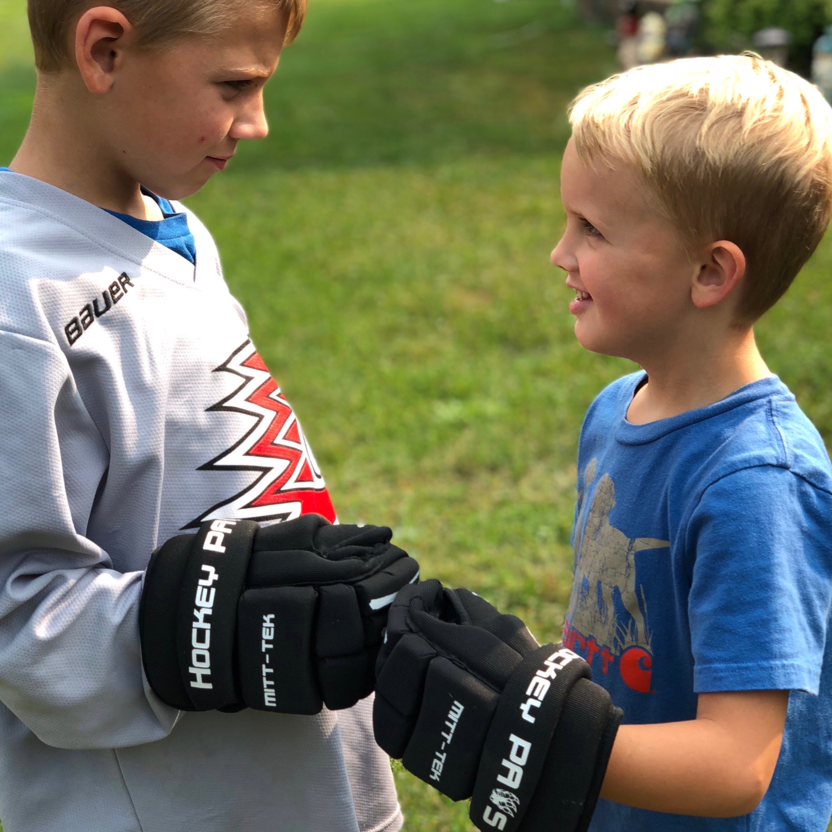 Hockey Paws Mittens