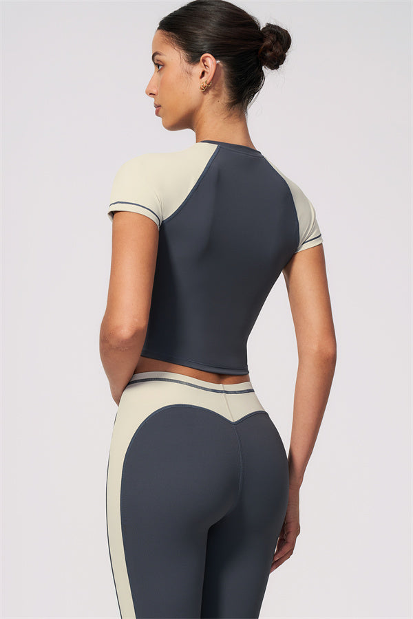 The Sandstone T-shirt Leggings 2-Piece Set