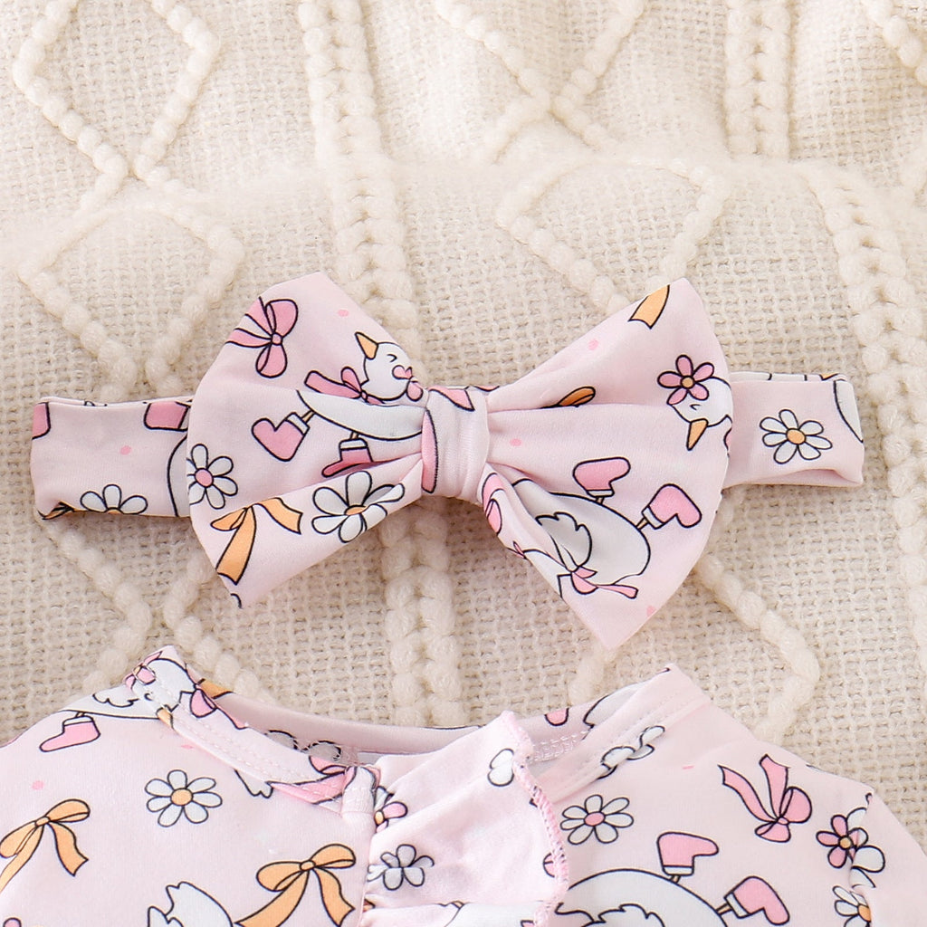 Cute Baby Girl Long-sleeve Bodysuit With A Little Duck Print