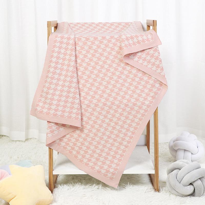 Houndstooth Jacquard Baby Swaddle Knitted Blanket