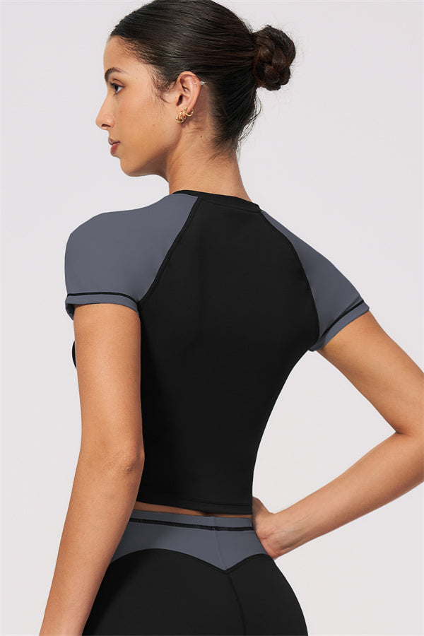 The Sandstone T-shirt Leggings 2-Piece Set