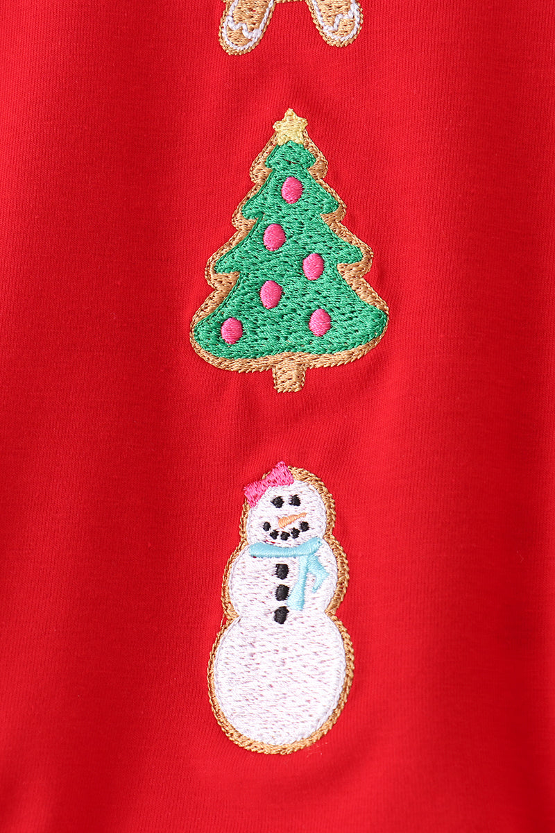 Red Gingerbread Tree Embroidery Bubble Set
