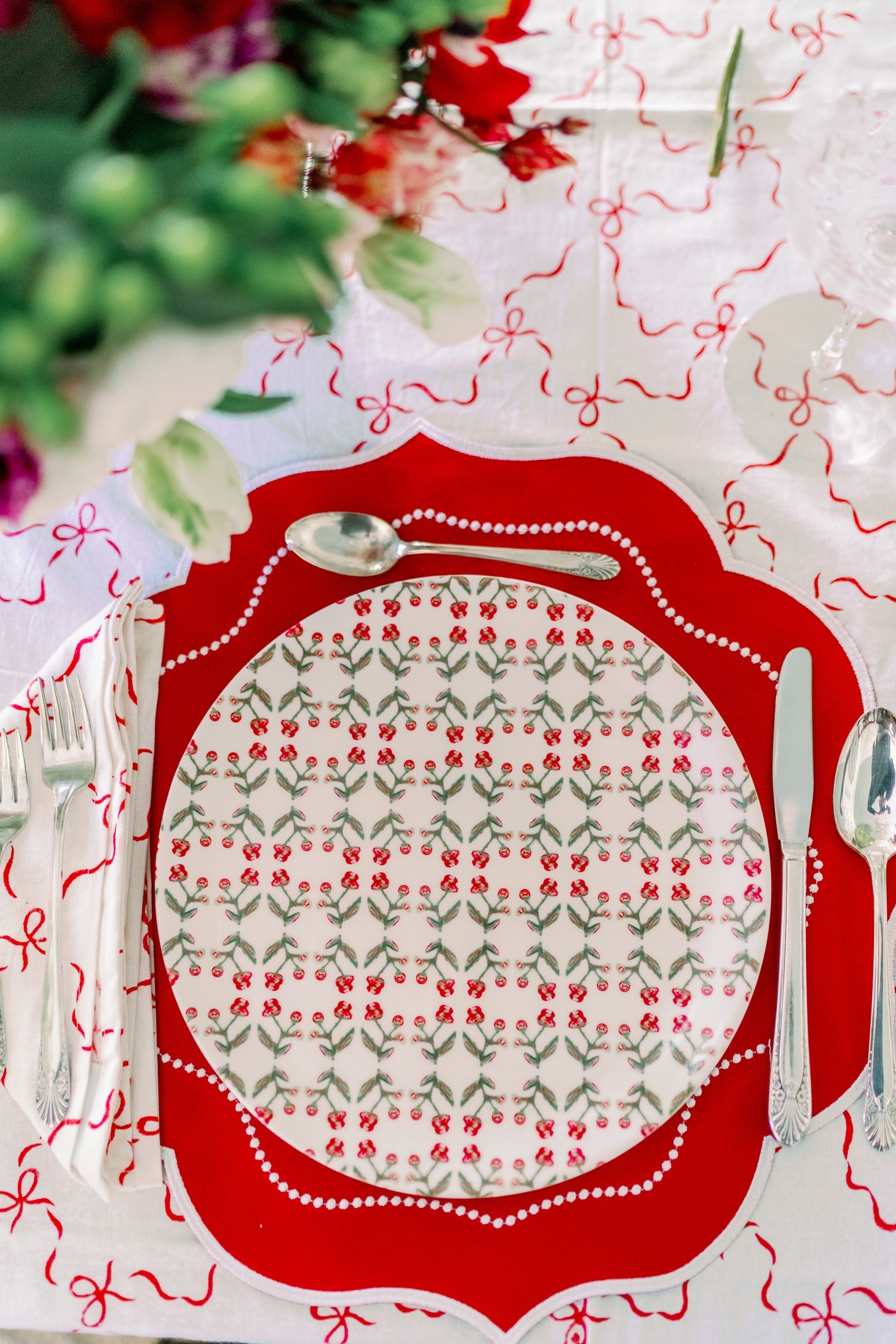 Set of Holiday Berry Antonia China Plates (Set of 4 or 8)