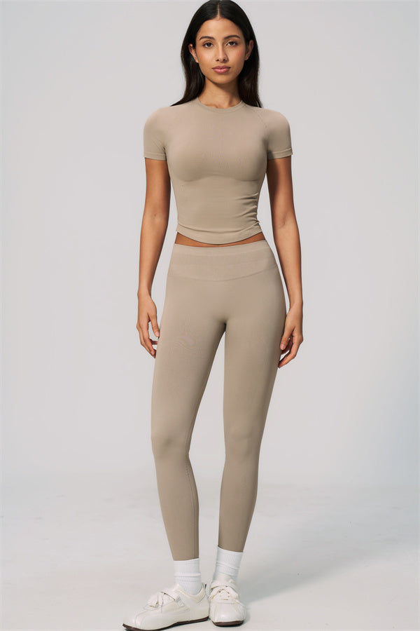 The Velvetine T-shirt Leggings 2-Piece Set