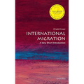 International Migration: A Very Short Introduction - Paperback