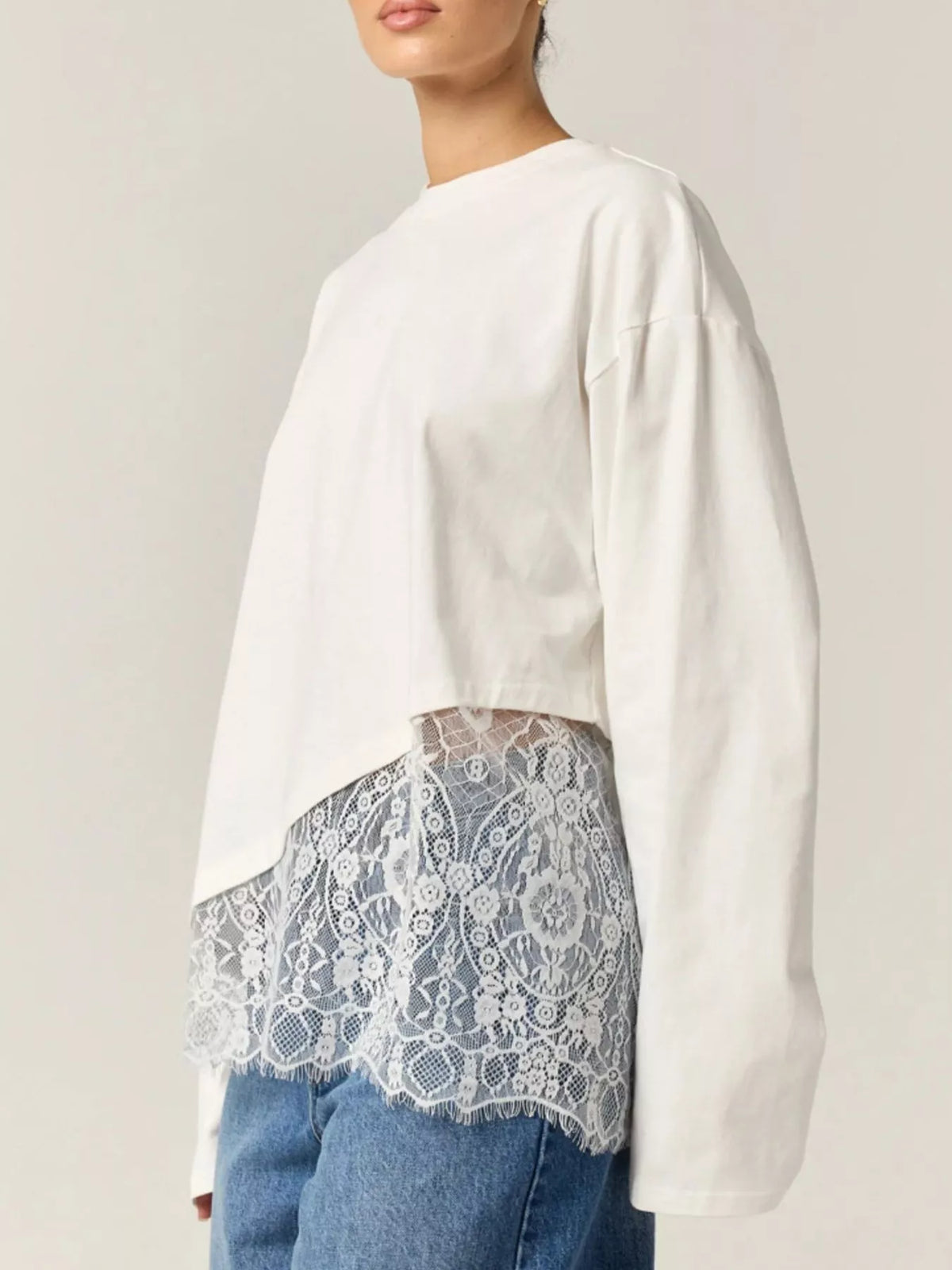 Long-Sleeve T-Shirt with Asymmetric Lace Hem