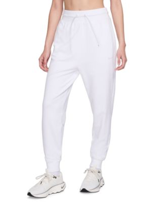Macy's Ropa Deportiva de Mujer – Unidades en el palet 623- Precio Unitario$18.50 c/u