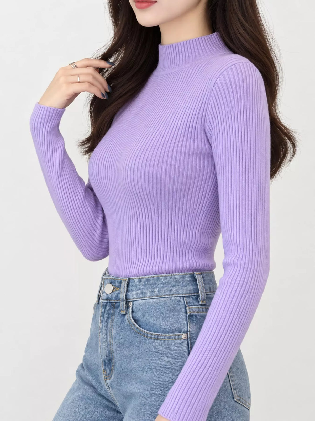 Elegant Slim-Fit Ribbed Mock Neck Knit Top