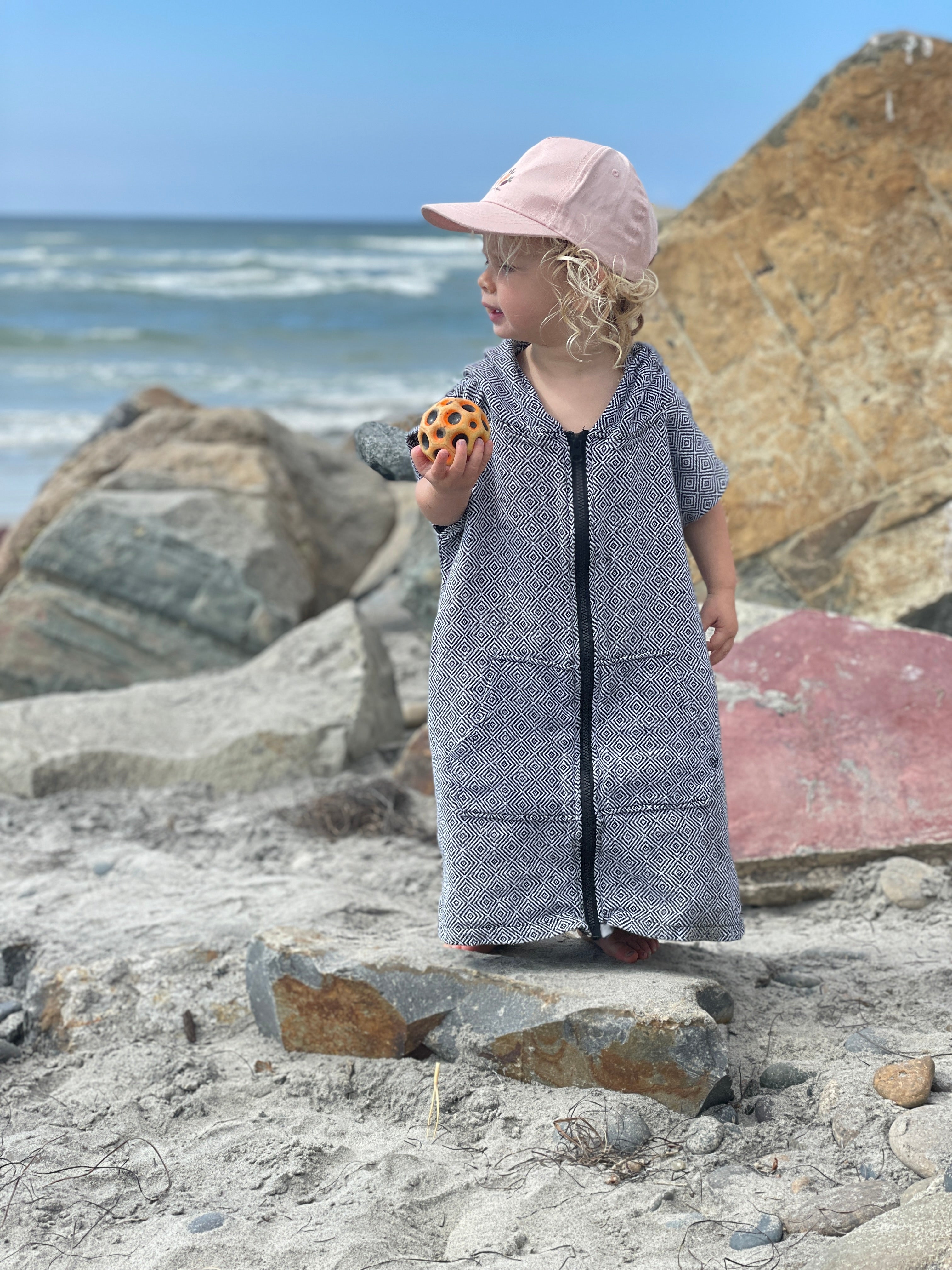 Kids Surf Poncho with Zipper - Towel with Hood for Youth / Children / Toddlers
