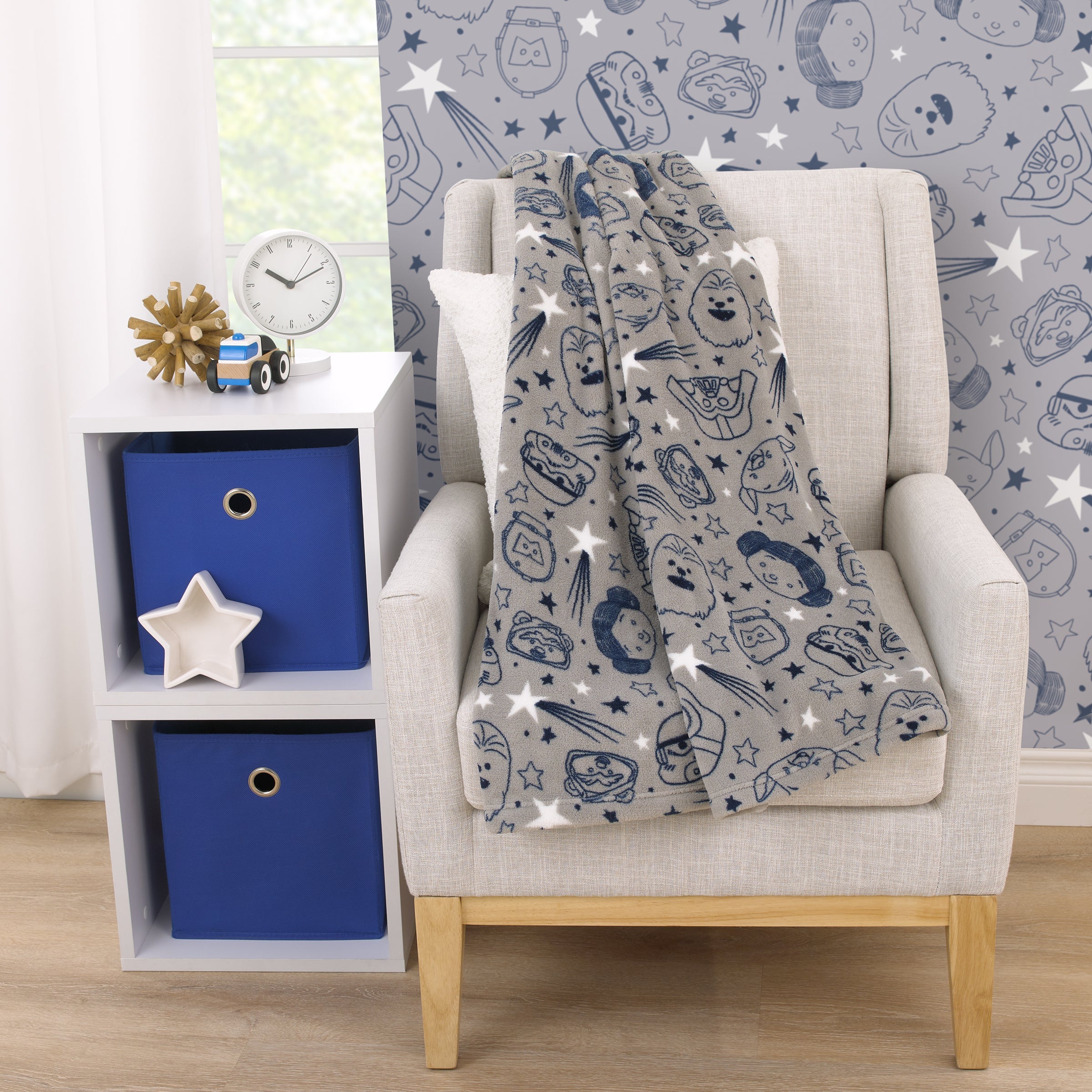Star Wars Welcome to the Galaxy Navy and Gray Princess Leia, R2-D2, Chewbacca, and C-3PO Super Soft Toddler Blanket