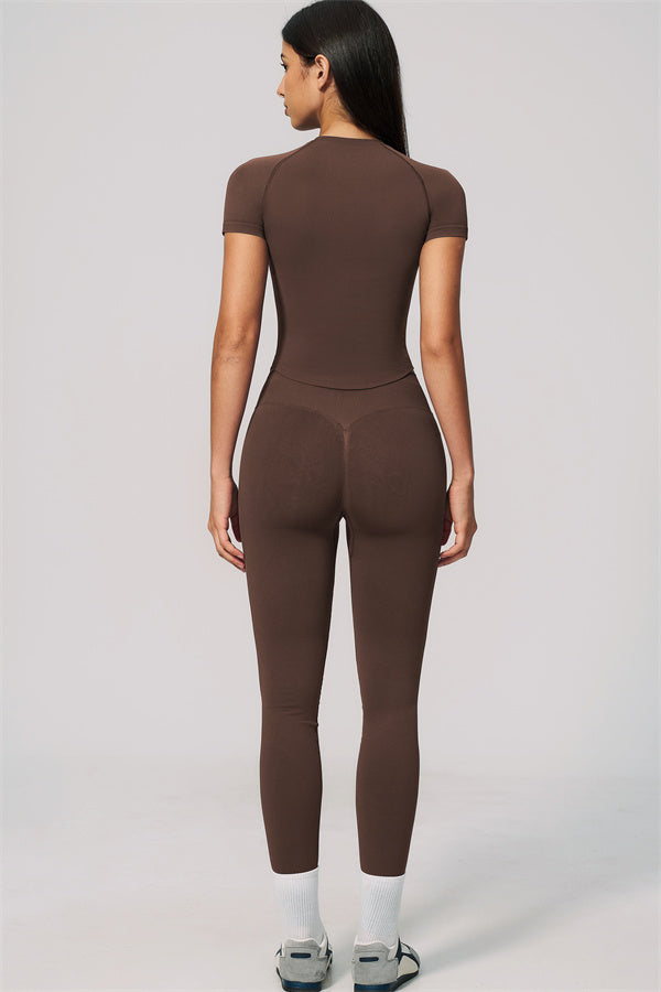 The Velvetine T-shirt Leggings 2-Piece Set