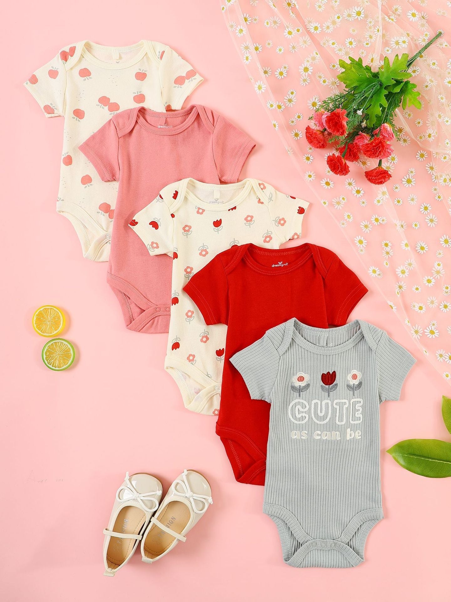 Wholesale Of Super-cute Cartoon Onesies In Sets Of Five