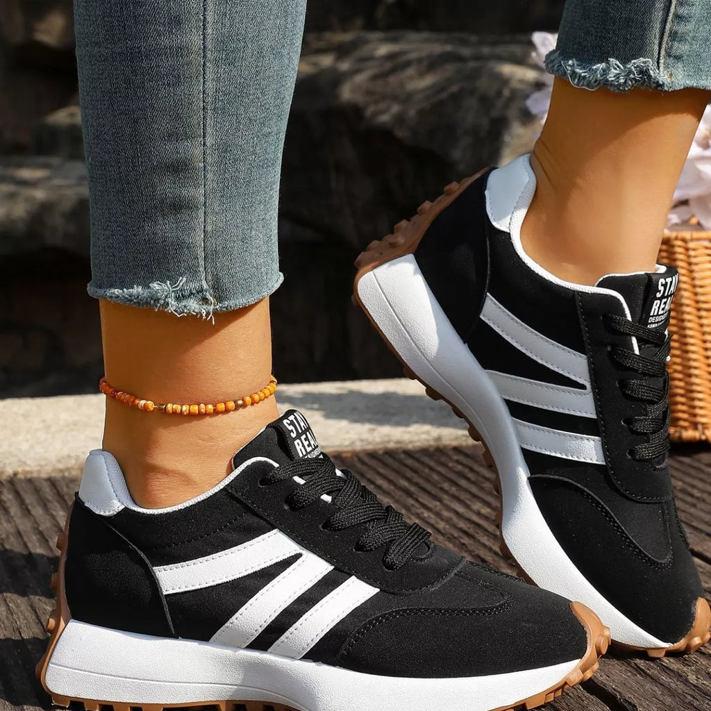 Round Toe Lace Up Sneakers