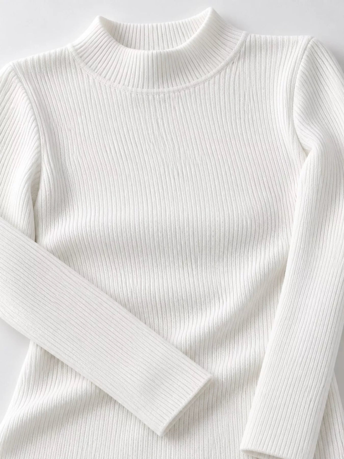Elegant Slim-Fit Ribbed Mock Neck Knit Top