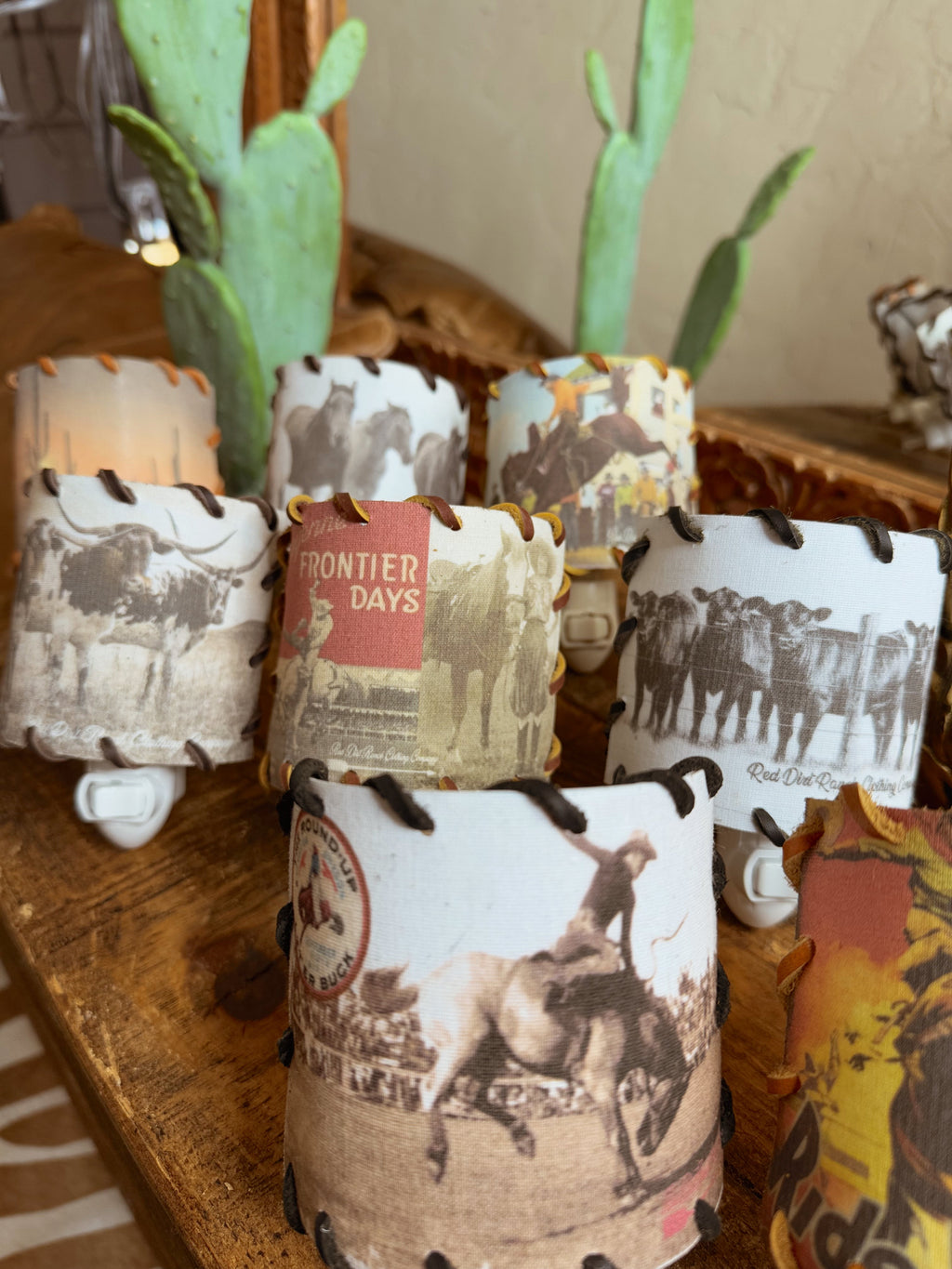 The Longhorn Trio Nightlight