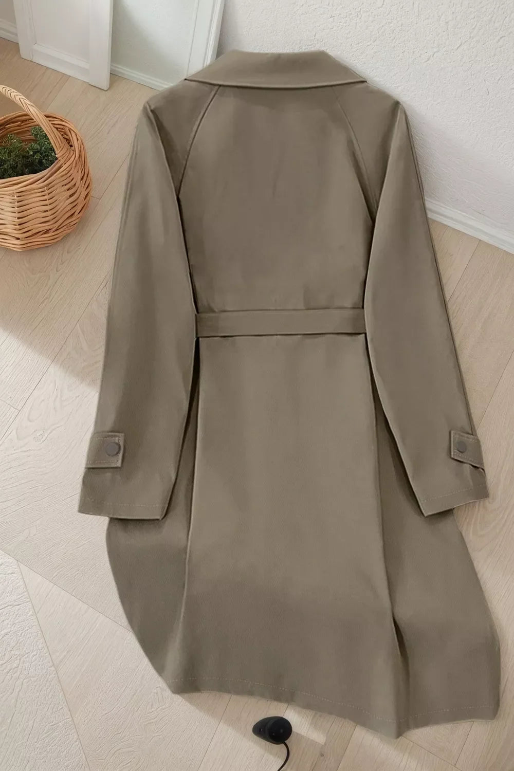 Wide Lapels Belt Trench Coat