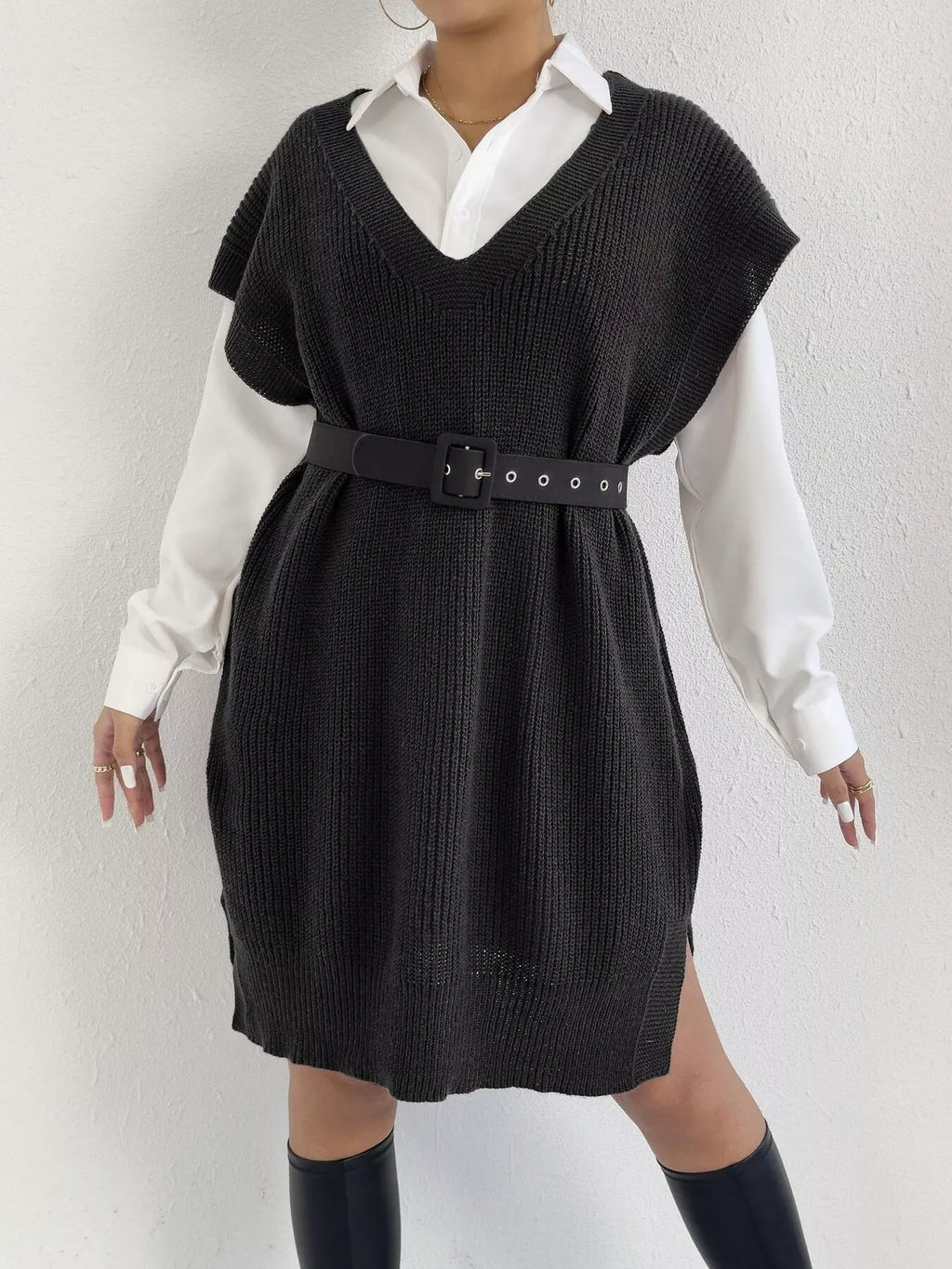 Oversized V-Neck Sweater Vest