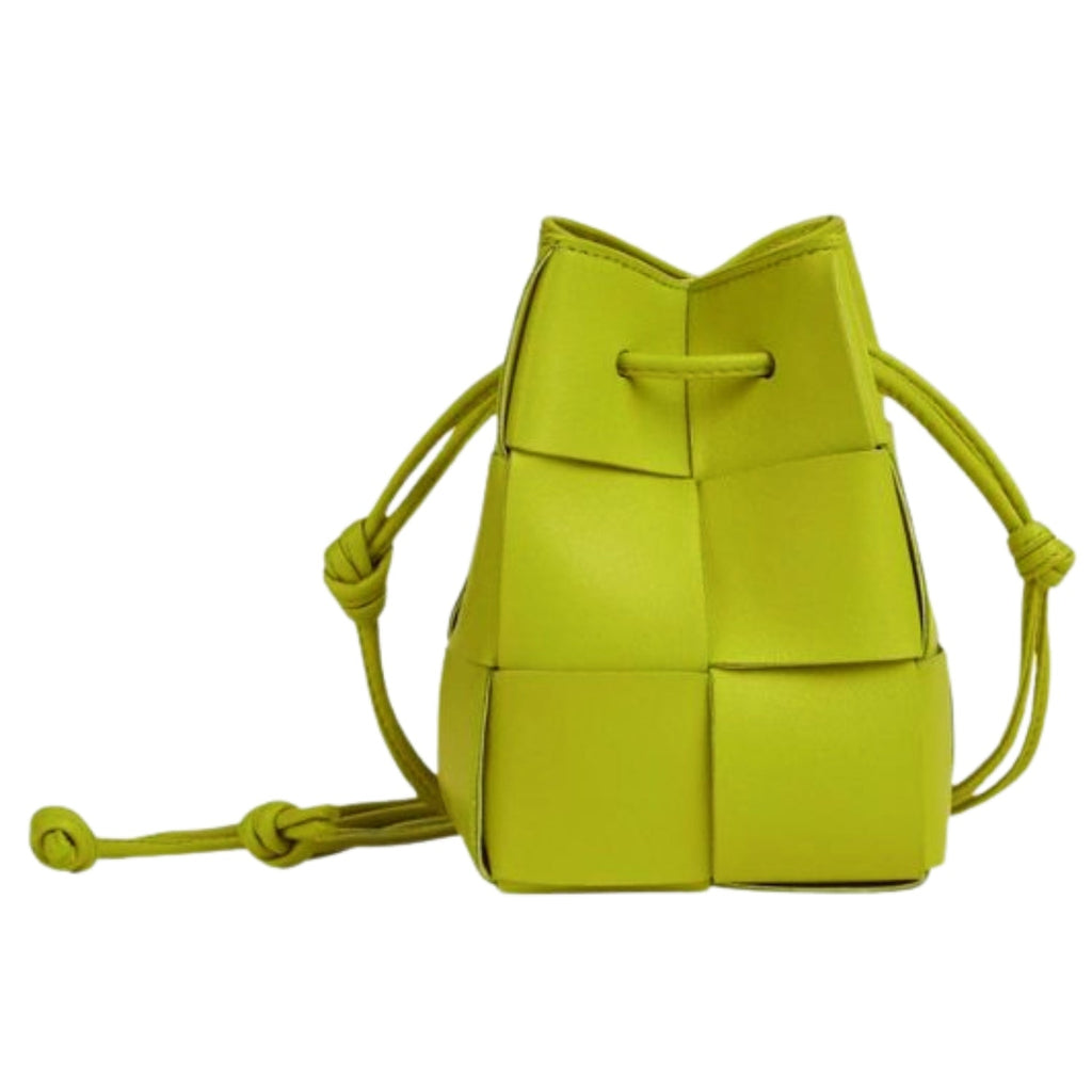 Chic Woven Mini Crossbody Bucket Bag – Lightweight Shoulder Handbag