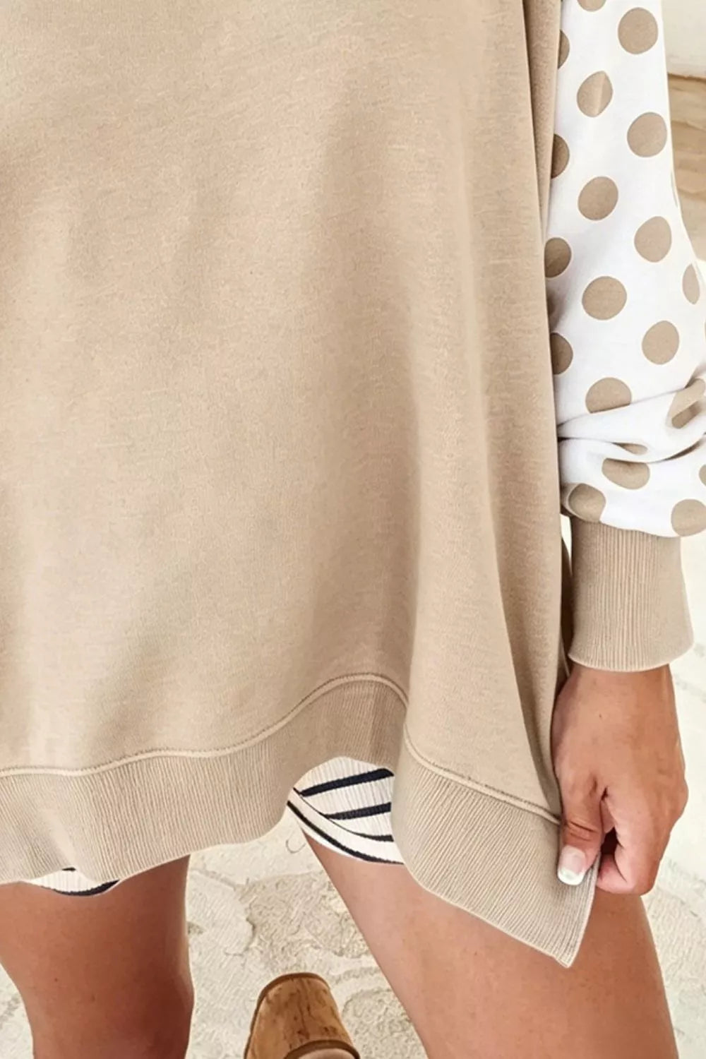 Crew Neck Polka Dot Sleeves Sweatshirt