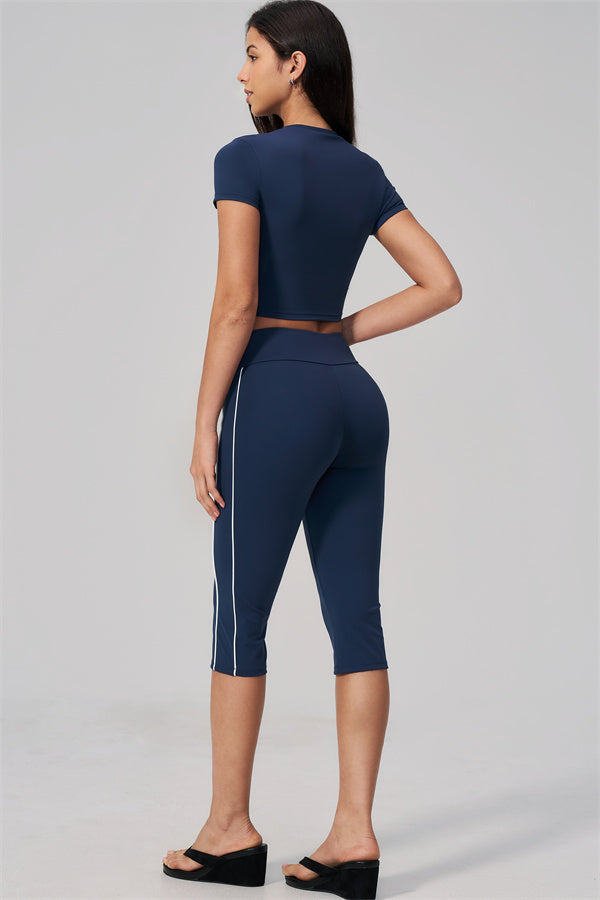 The Breathe T-shirt Capri Leggings 2-Piece Set