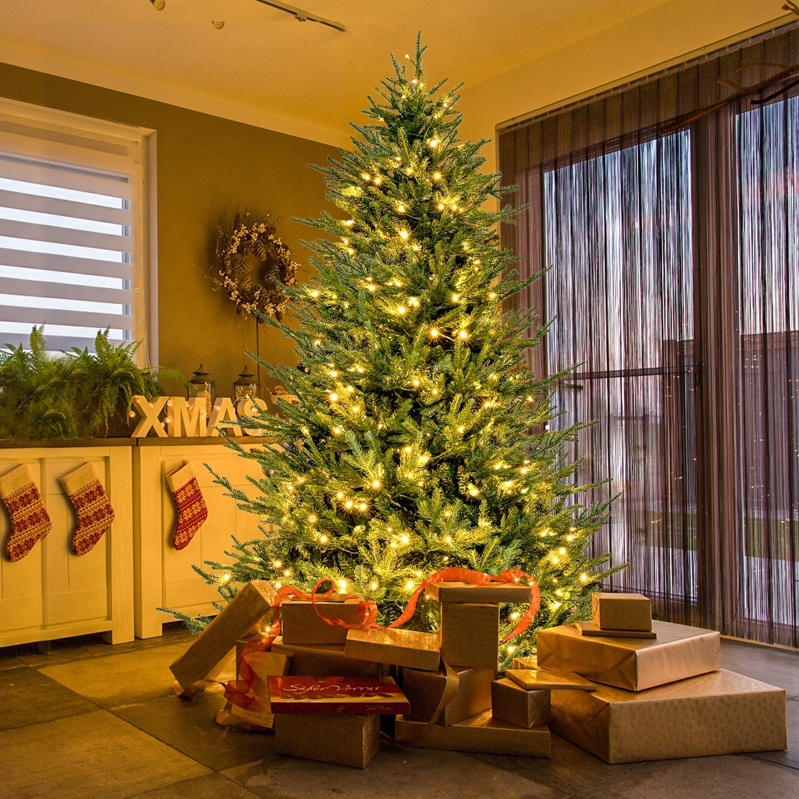 Pre-lit Christmas Tree with 280 Warm White LED Lights and 8 Lighting Modes