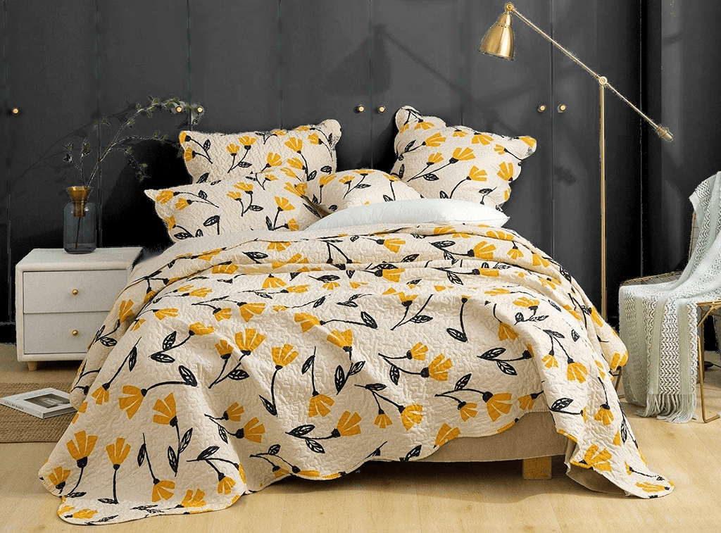 DaDa Bedding Yellow Fleur Floral Quilt Set - Ivory Gold Bedspread