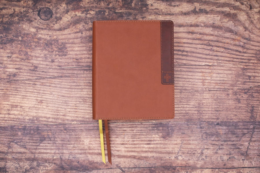 NIV, Journal the Word Bible (Perfect for Note-Taking), Large Print, Leathersoft, Brown, Red Letter, Comfort Print: Reflect, Take Notes, or Create Art Next to Your Favorite Verses