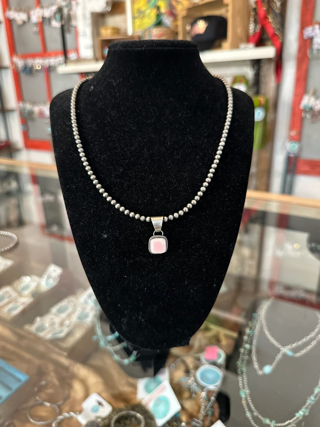 Jackie O Navajo Pearls