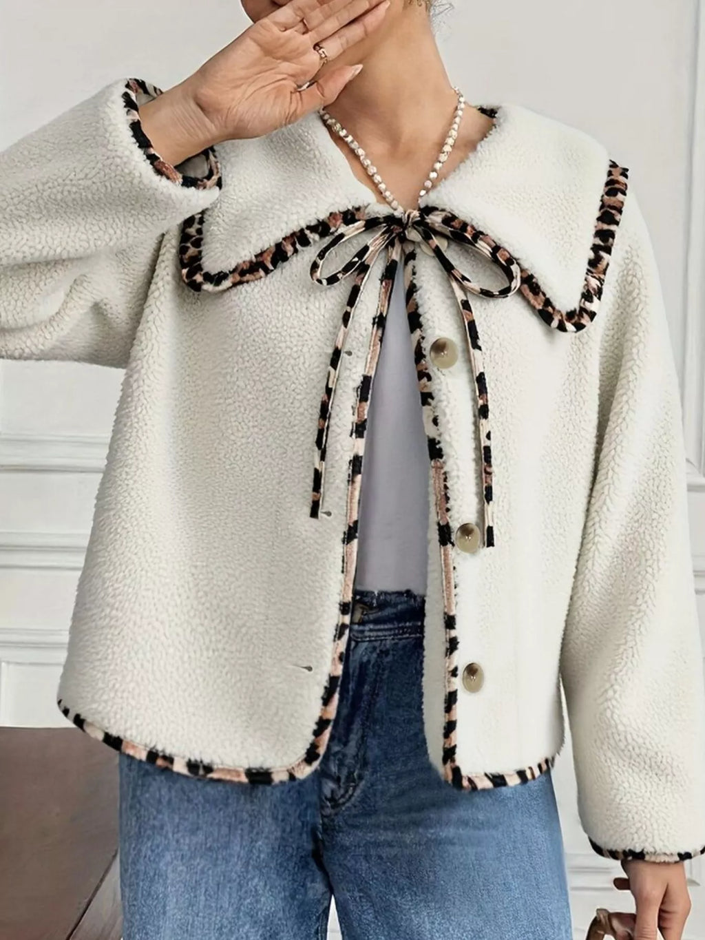 Leopard Trim Contrast Collar Sherpa Jacket