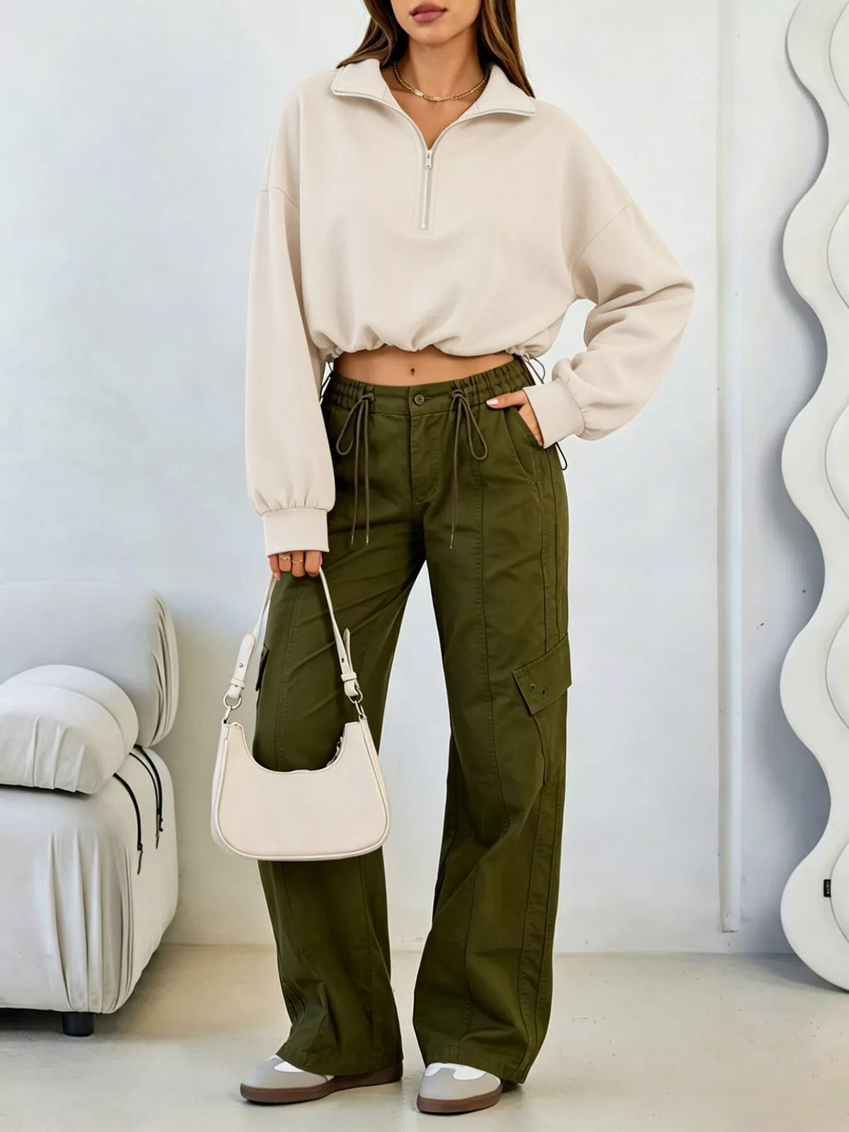 Half Zip Drawstring Hem Sweatshirt