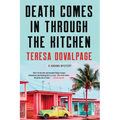 Death Comes in Through the Kitchen - Paperback
