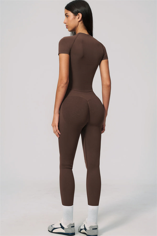 The Velvetine T-shirt Leggings 2-Piece Set