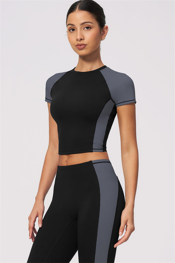 The Sandstone T-shirt Leggings 2-Piece Set