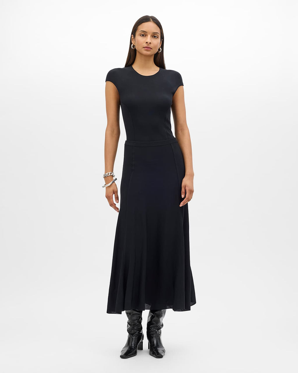 Seamed Knit Flare Skirt | Black