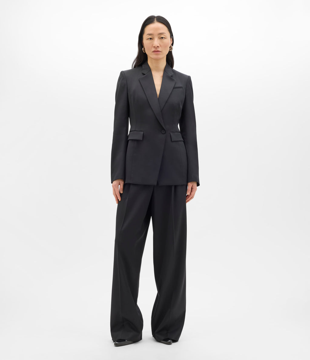 Seamed Waist Jacket | Black