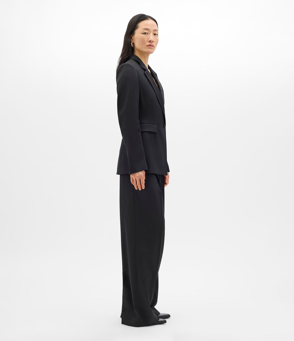 Seamed Waist Jacket | Black