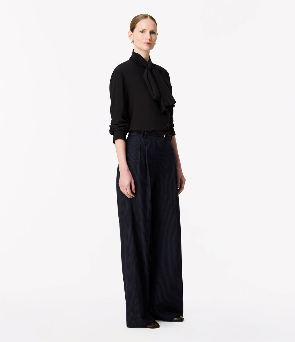 Signature Bow Blouse | Black