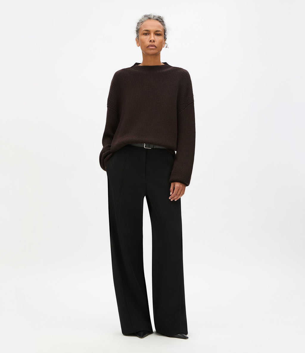 Rib Crewneck | Chocolate