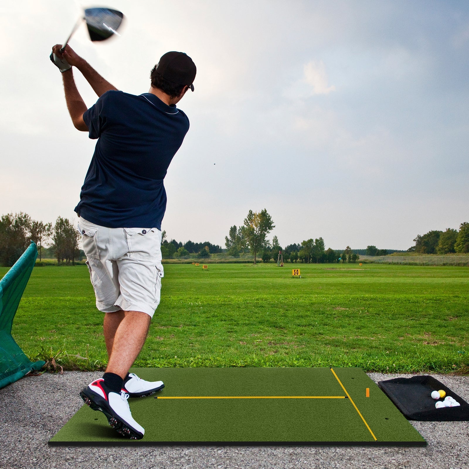 5 x 3 ft Artificial Turf Grass Practice Mat for Indoors and Outdoors