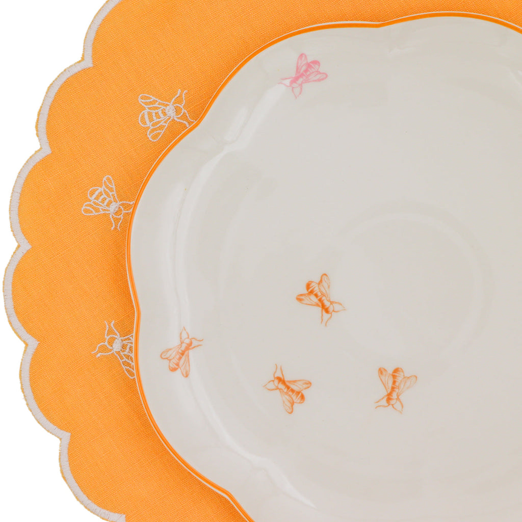 Bumble Voyage Scalloped Dinner Plate - Case of 12 Plates (+3 Bonus Plates)