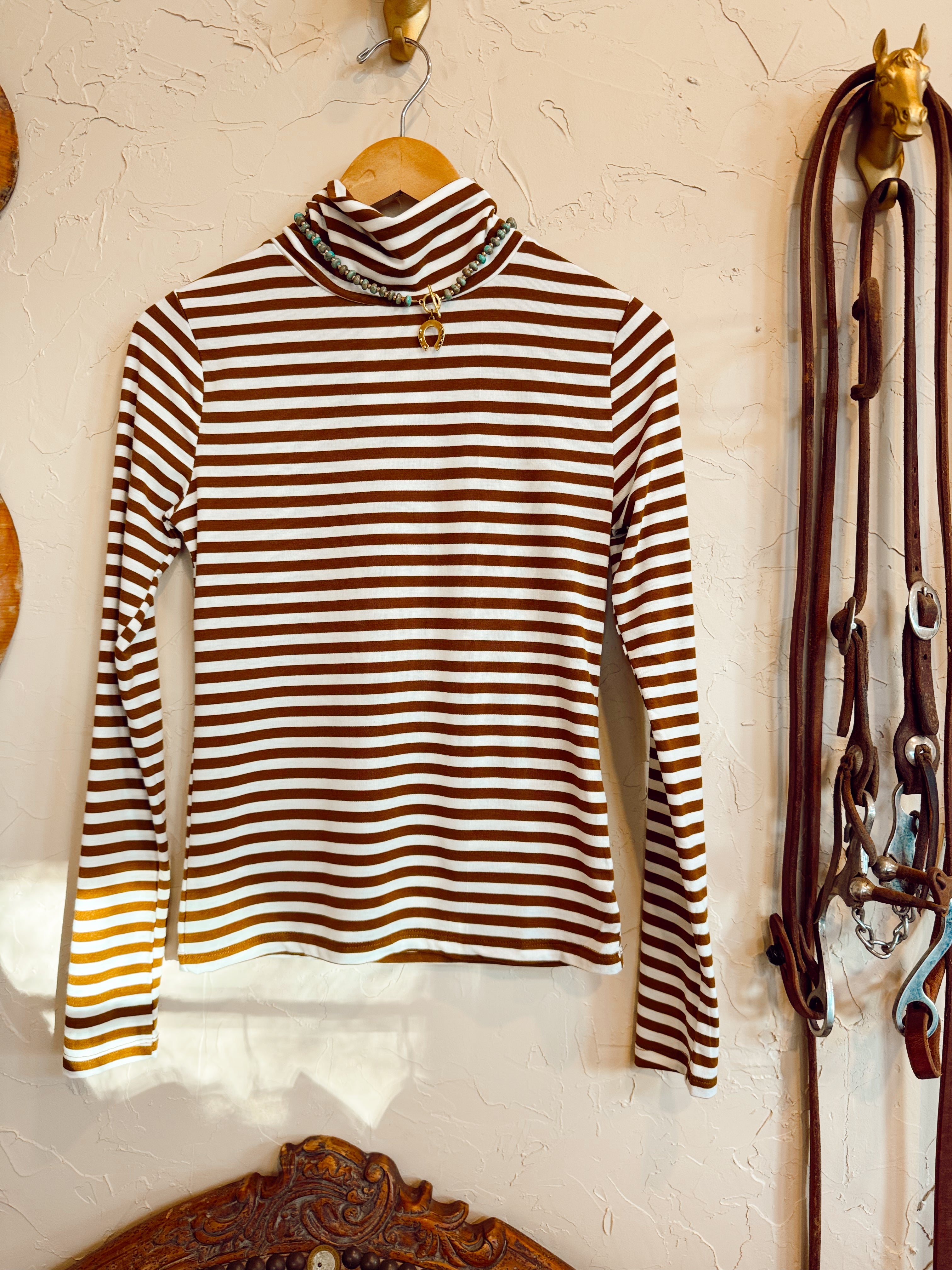 The Turner Top in Brown & White