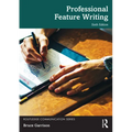 Professional Feature Writing - Paperback