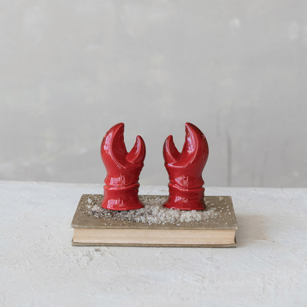 Red Lobster Claw Salt & Pepper Shaker Set