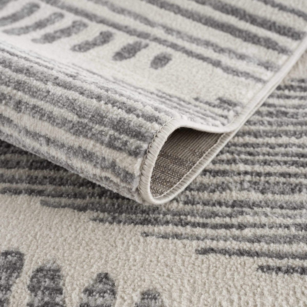 Tigrisis Ivory 2327 Area Rug - Clearance