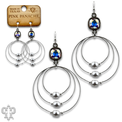 Pearl bead circle earring with crystals from Swarovski®