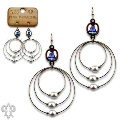 Pearl bead circle earring with crystals from Swarovski®