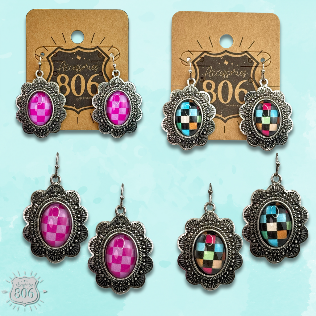 Oval checkerboard scallop shape earring