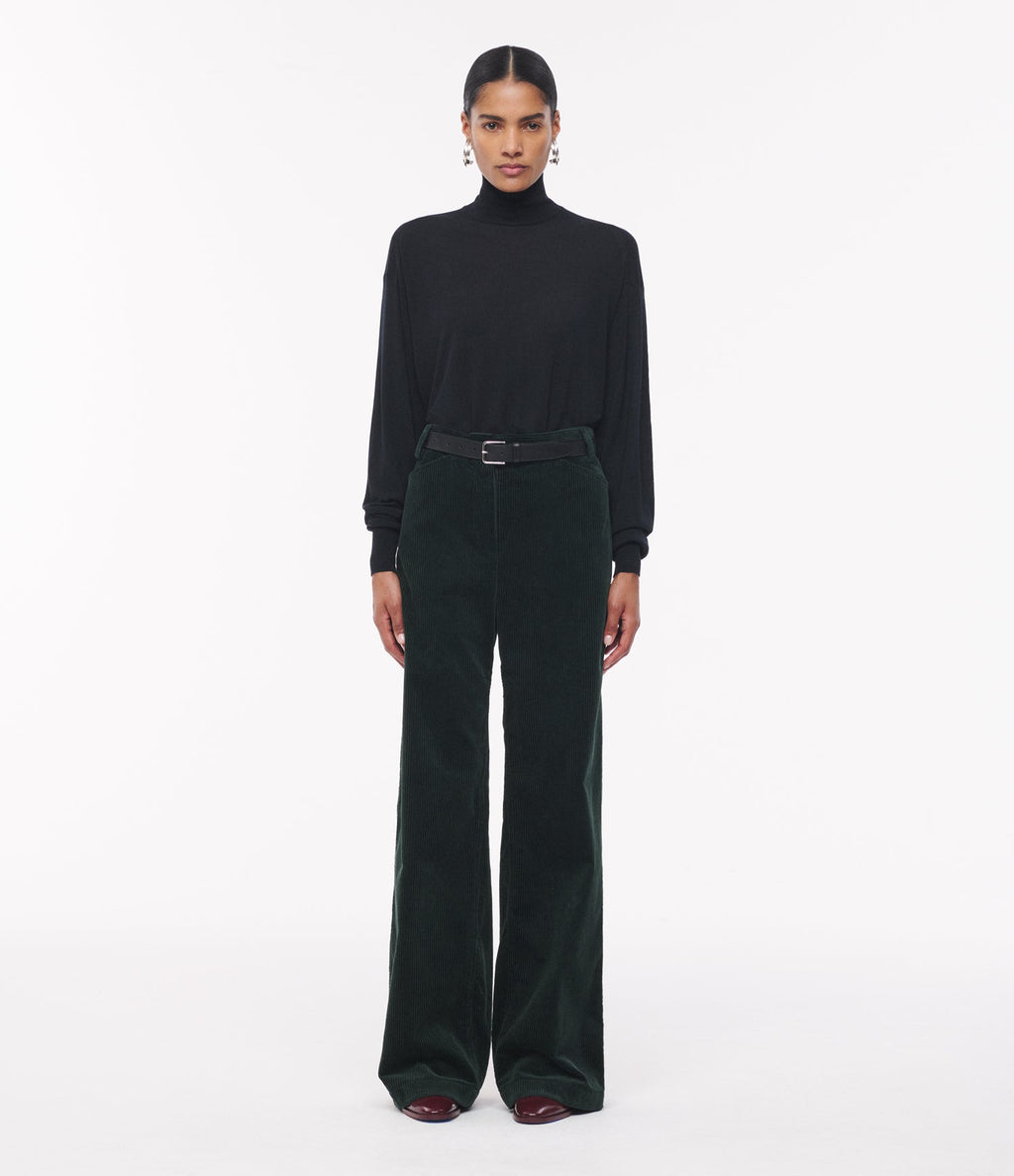 Featherweight Turtleneck | Black