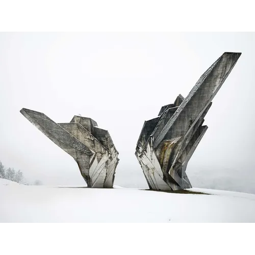 Toward a Concrete Utopia: Architecture in Yugoslavia, 1948-1980 - Hardcover