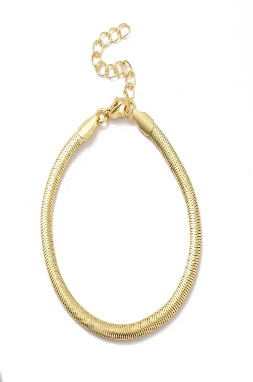 GRACE 18K GOLD RIBBED BRACELET